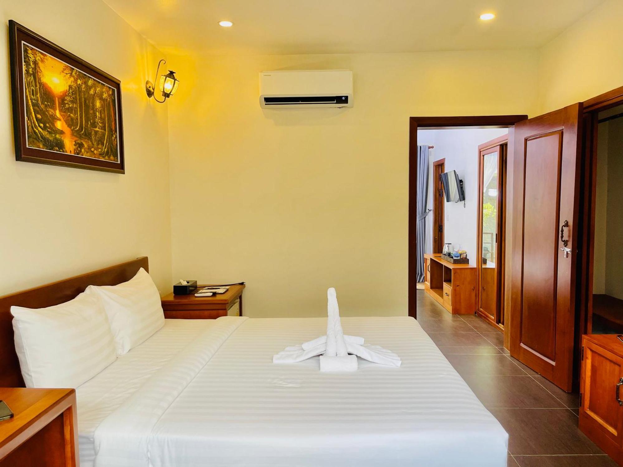Sea Breeze Resort Sihanoukville Bagian luar foto